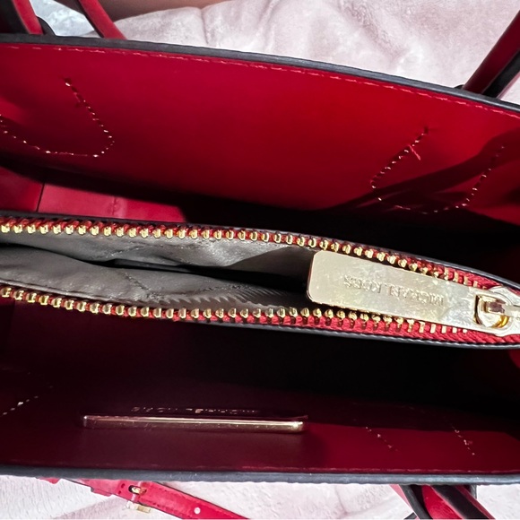 Michael Kors Mercer medium Messenger Bag Red (Flame) purse handbag leather - Picture 7 of 16